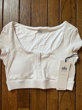ALO Yoga | Tops | Alo Yoga Blissful Henley Bra Top Ribbed White